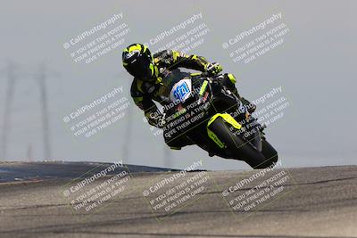 media/Aug-13-2023-CRA (Sun) [[1cfc37a6fb]]/Race 11 600 Superbike/Race/